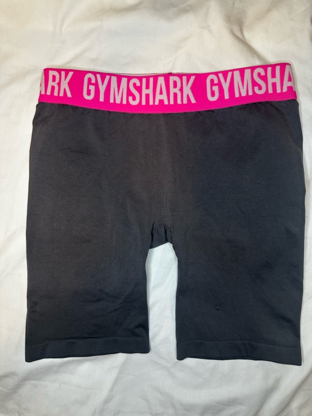 Gymshark Women’s Seamless Biker Shorts Black Pink Logo Waistband Size Small